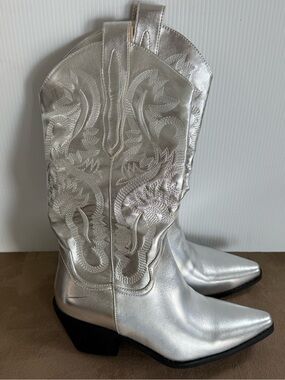 Silver Metallic Western Cowboy Boots